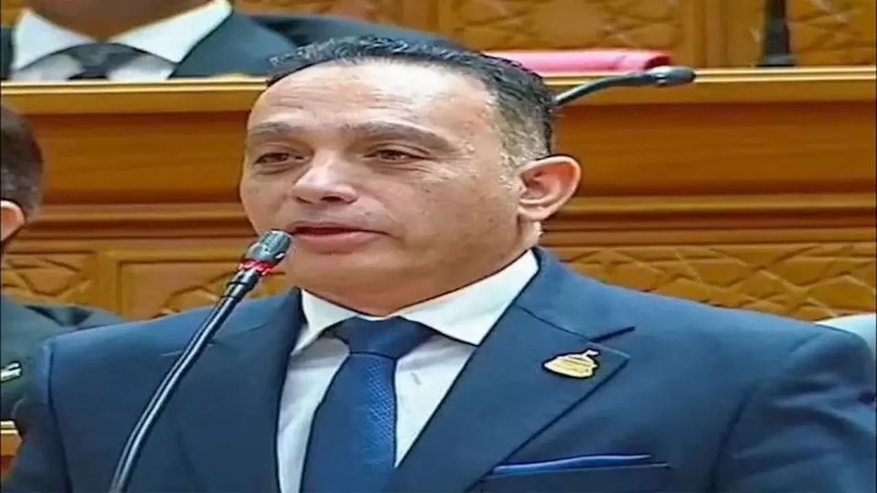 بسبب رسوم هواتف الخارج.. برلماني يهاجم قرار الحكومة ويصفه بالإجراء العقابي وغير المبرر